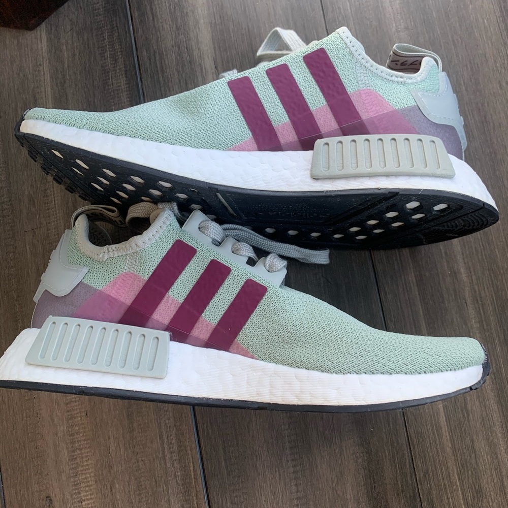 Adidas NMD R1 Sneakers